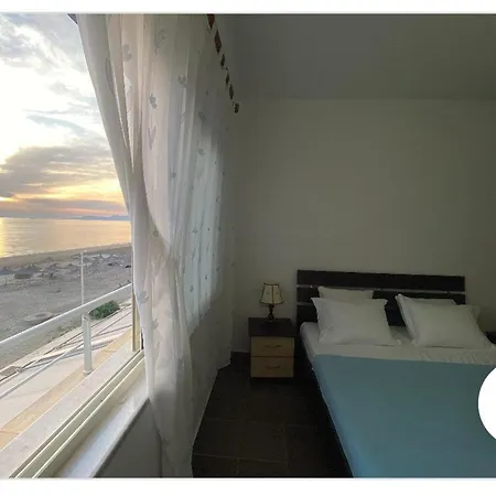 As 1 Apartment *